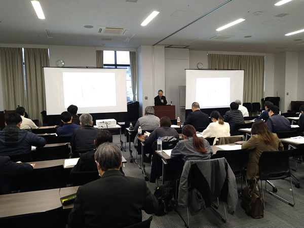 「建築基準法第12条に基づく定期報告制度におけるドローンを活用した外壁の赤外線調査」講習会